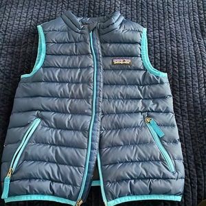 4T Patagonia puffer vest-boy or girl!